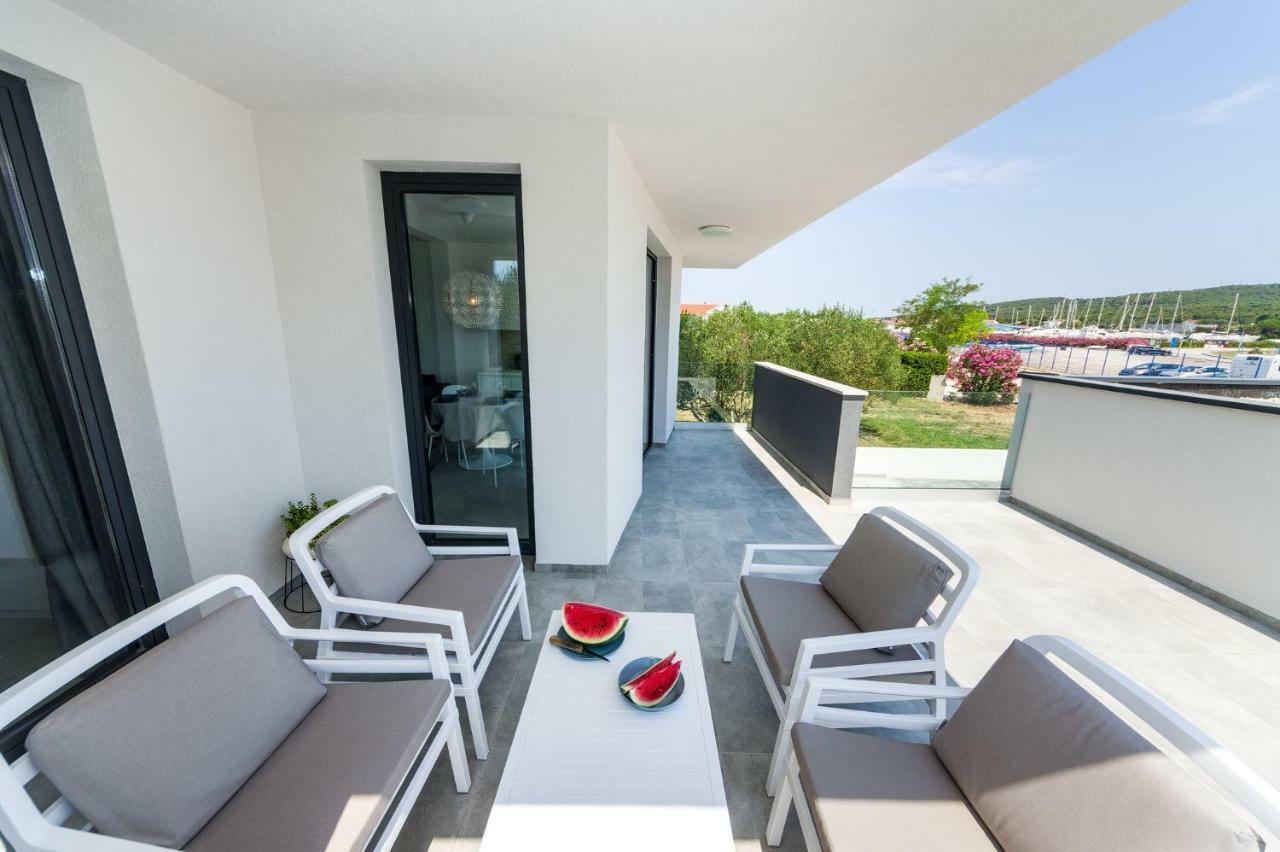 D. Marine Apartments Bibinje Exterior photo